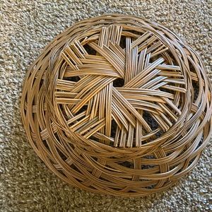 Woven basket
